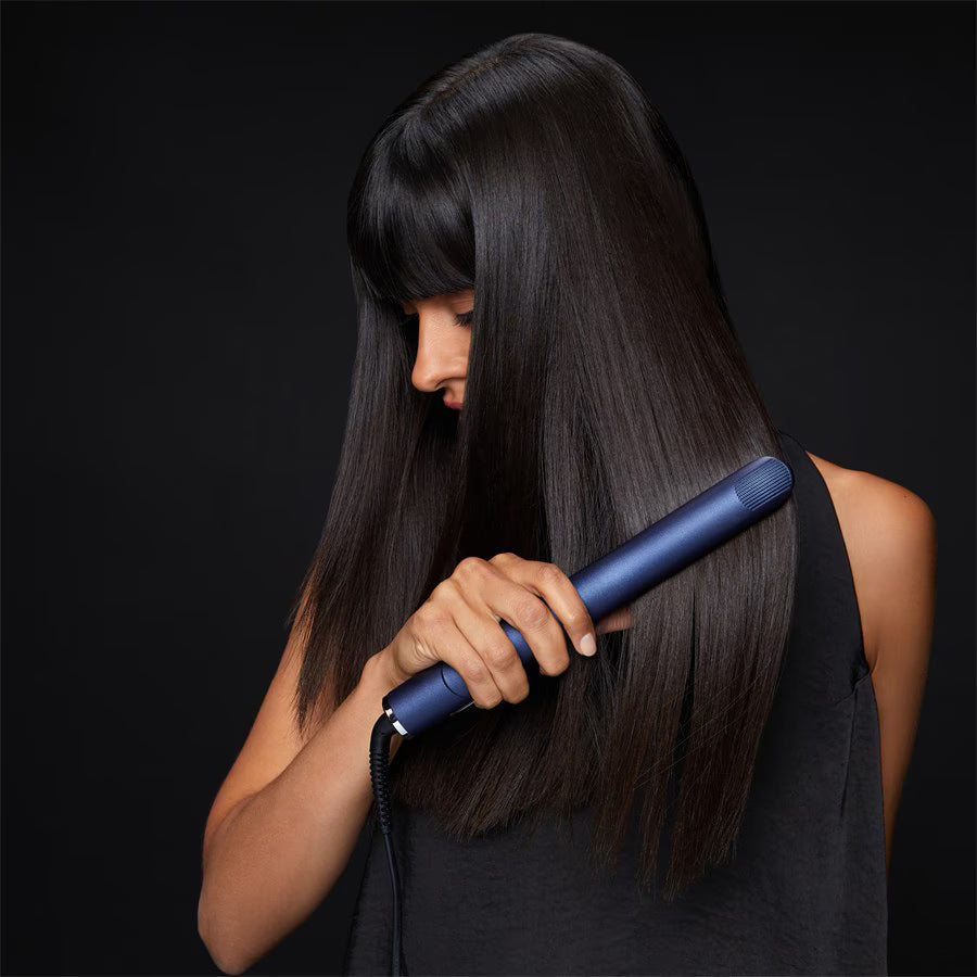 مكواة فرد الشعر الاحترافية 2 في 1 من كلاود ناين - أزرق